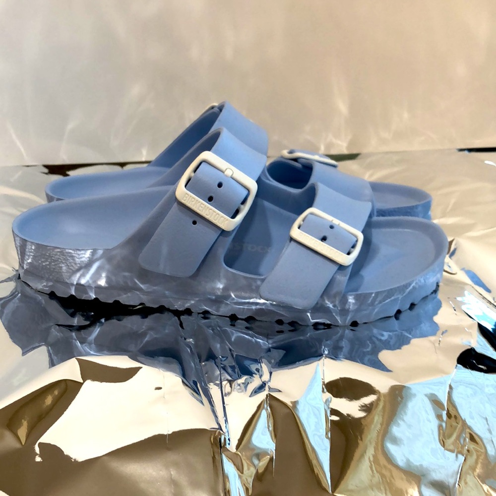 Birkenstock Blue. Size 61/2. - Picture 2 of 4